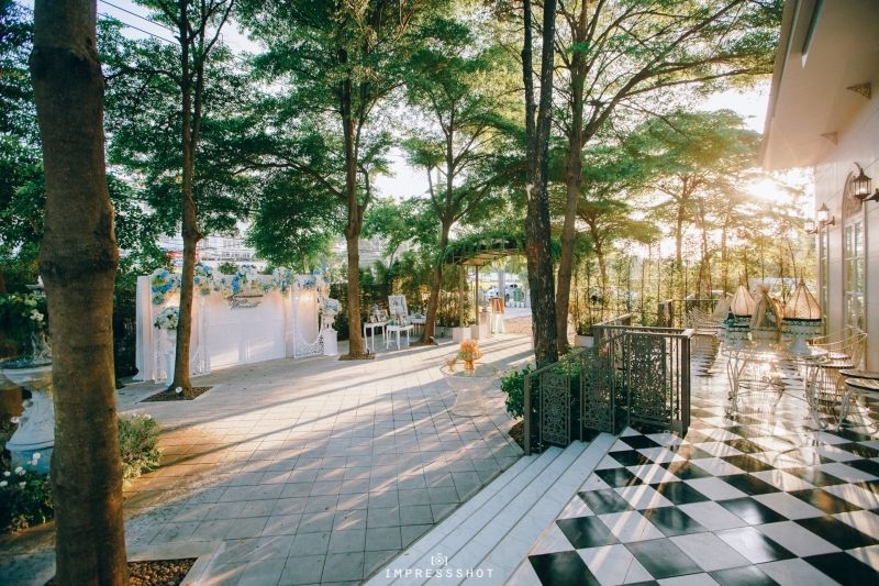 bn1414_bangkok-garden-studio