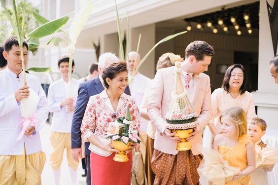 พิธีแห่ขันหมาก