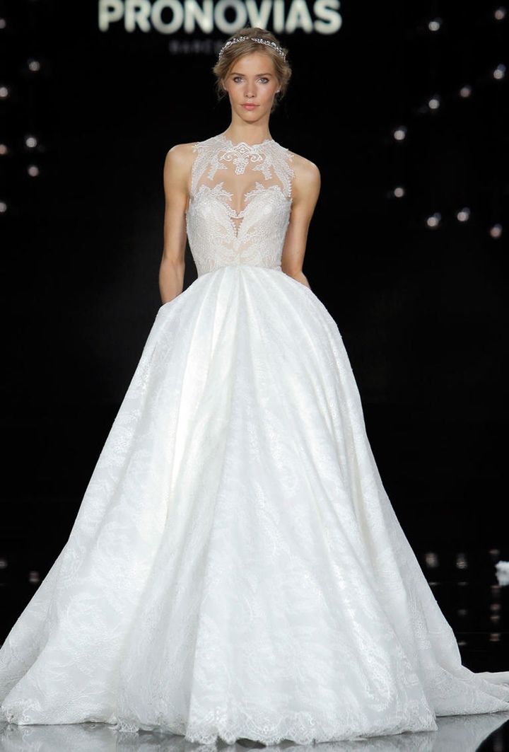 %e0%b8%8a%e0%b8%b8%e0%b8%94%e0%b9%81%e0%b8%95%e0%b9%88%e0%b8%87%e0%b8%87%e0%b8%b2%e0%b8%99pronovias010