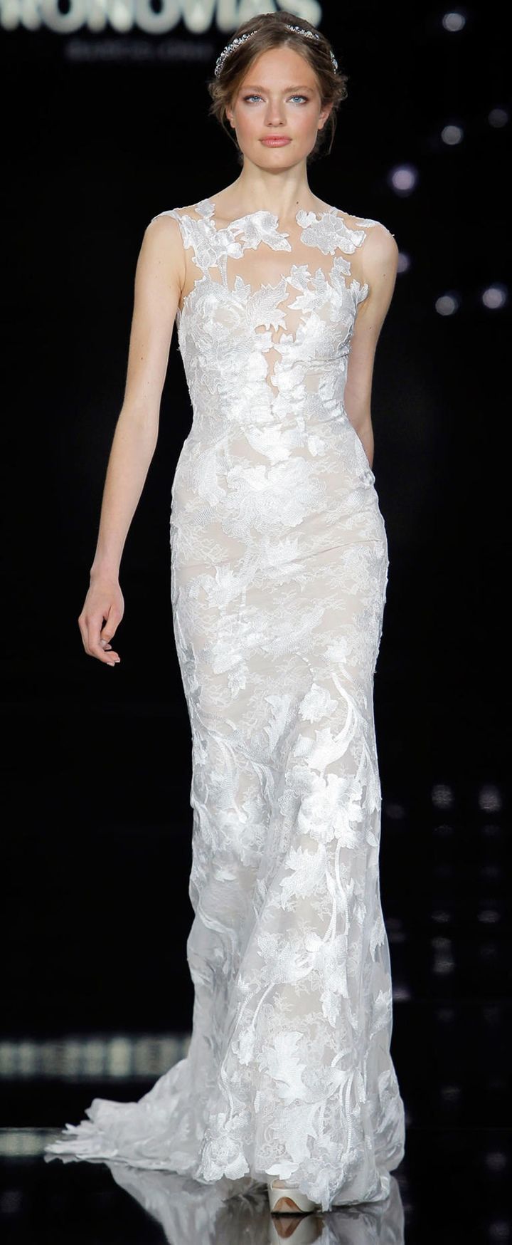 %e0%b8%8a%e0%b8%b8%e0%b8%94%e0%b9%81%e0%b8%95%e0%b9%88%e0%b8%87%e0%b8%87%e0%b8%b2%e0%b8%99pronovias012