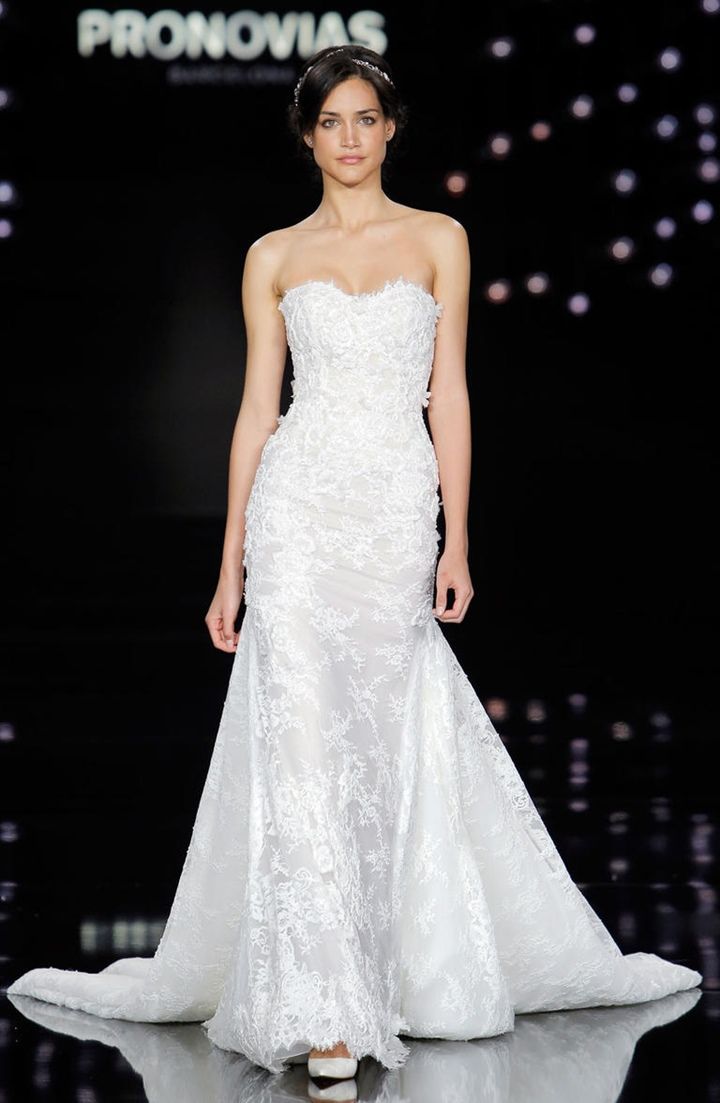 %e0%b8%8a%e0%b8%b8%e0%b8%94%e0%b9%81%e0%b8%95%e0%b9%88%e0%b8%87%e0%b8%87%e0%b8%b2%e0%b8%99pronovias040