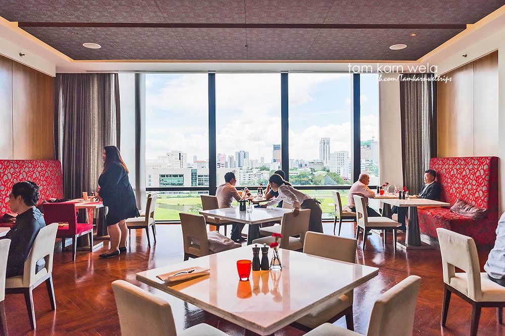 01-สถานที่จัดเลี้ยง-Dinner-Rooftop-St.Regis Bangkok-02