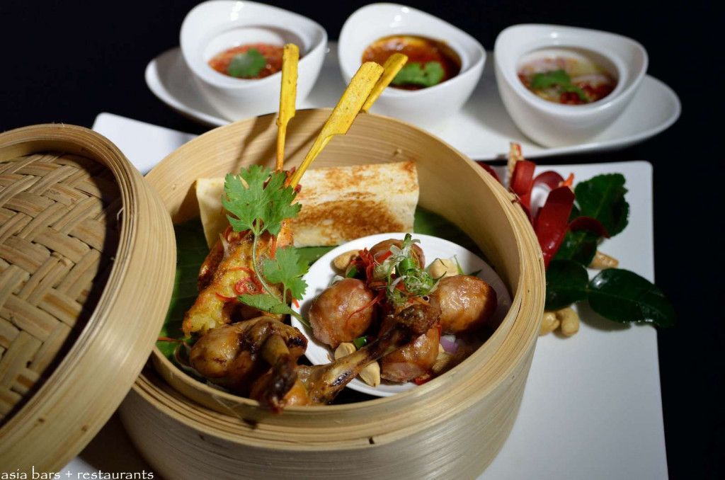 07-สถานที่จัดเลี้ยง-Dinner-Rooftop-Okura Bangkok-04