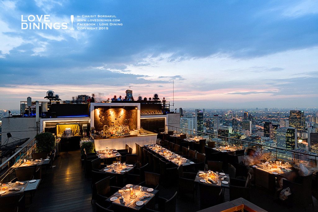 08-สถานที่จัดเลี้ยง-Dinner-Rooftop-Banyan Tree-03