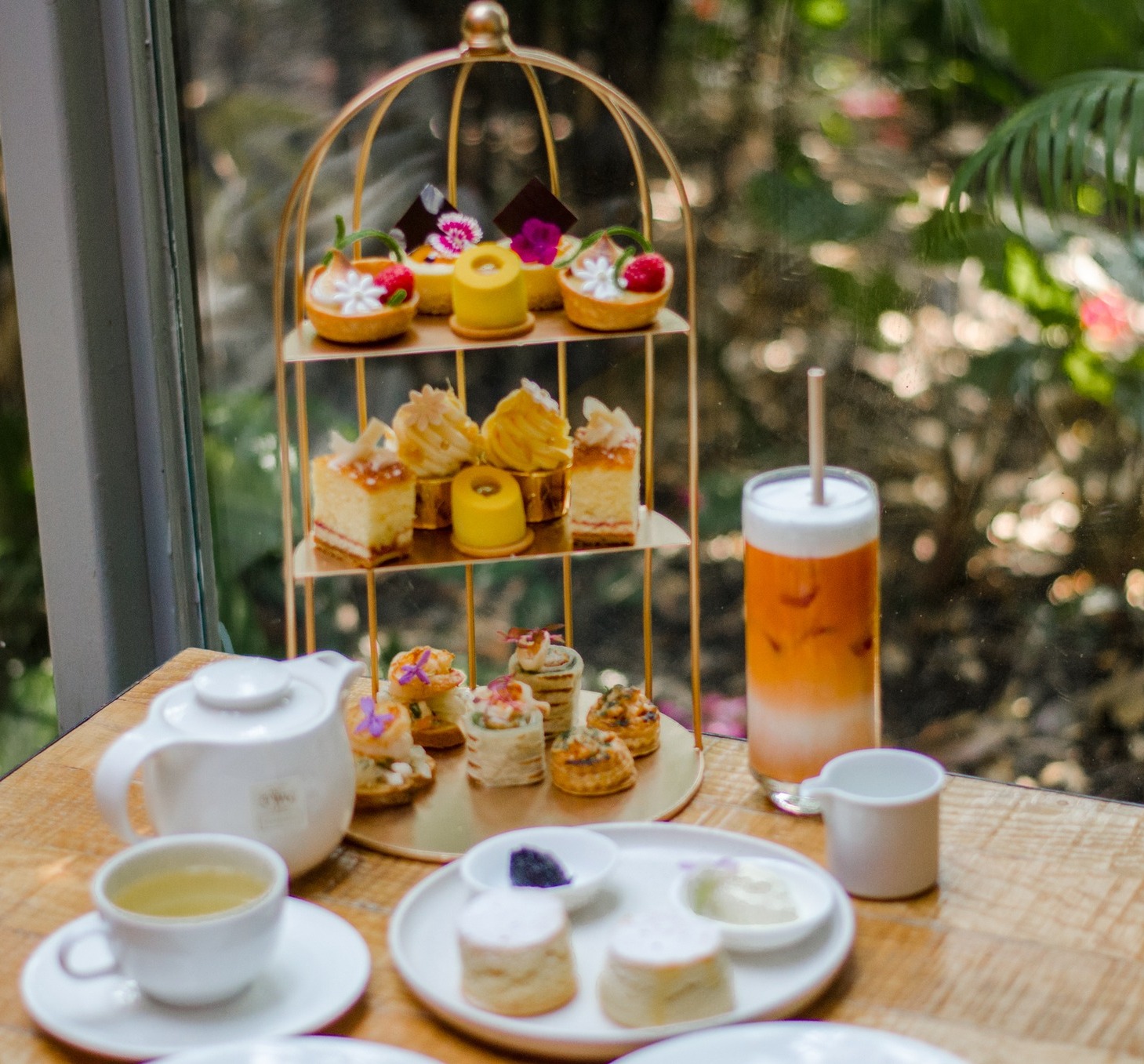 Dusit gourmet Catering -2