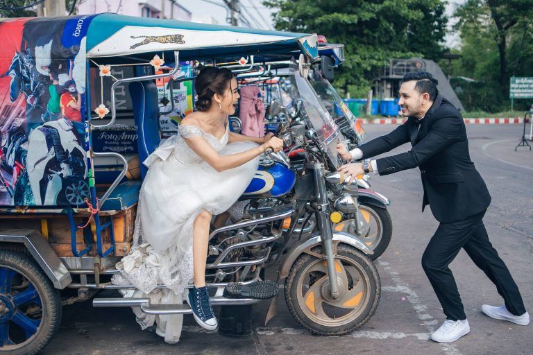 พรีเวดดิ้ง ณ อุดรฯ ออนสตรีท กับหนูเล็ก ก่อนบ่ายคลายเครียด