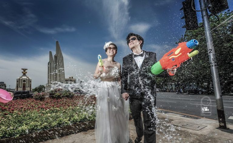 สงกรานต์ก็ถ่ายพรีเวดดิ้งได้นะเออว์ !! รีวิวไอเดียโดย Loveroom