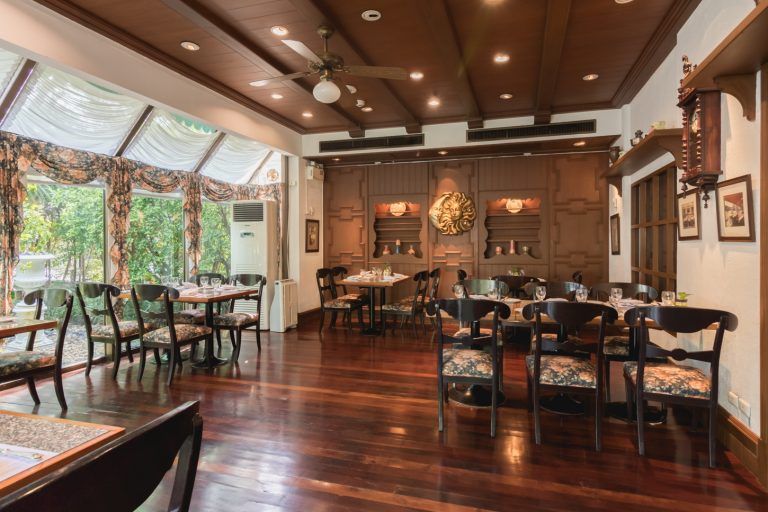 สิงหาพาแม่สุข กับโปรโมชั่นบุฟเฟต์สุดพิเศษ ณ โรงแรมรอยัล ปริ๊นเซส หลานหลวง กรุงเทพ