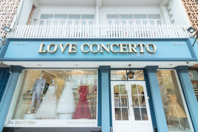 รีวิวร้าน LOVE CONCERTO ชุดแต่งงานและชุดไทยสวยงามหลากหลาย ในร้านบรรยากาศคลาสสิค อบอุ่นด้วยการบริการดุจญาติมิตร