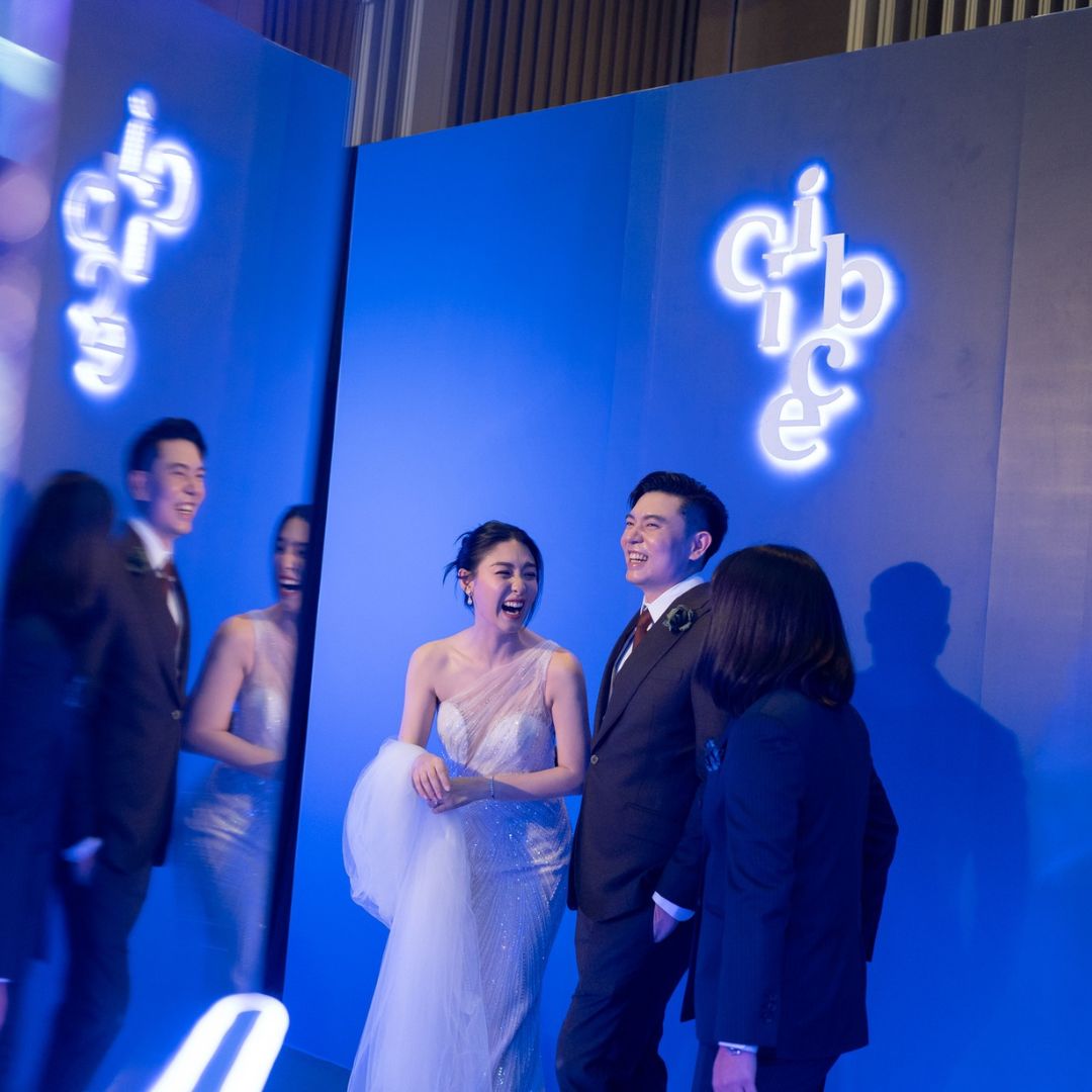 MODI EDGE มีทีม Event Design & Decoration ที่จะมาจัด stage ให้อลังการดาวล้านดวง