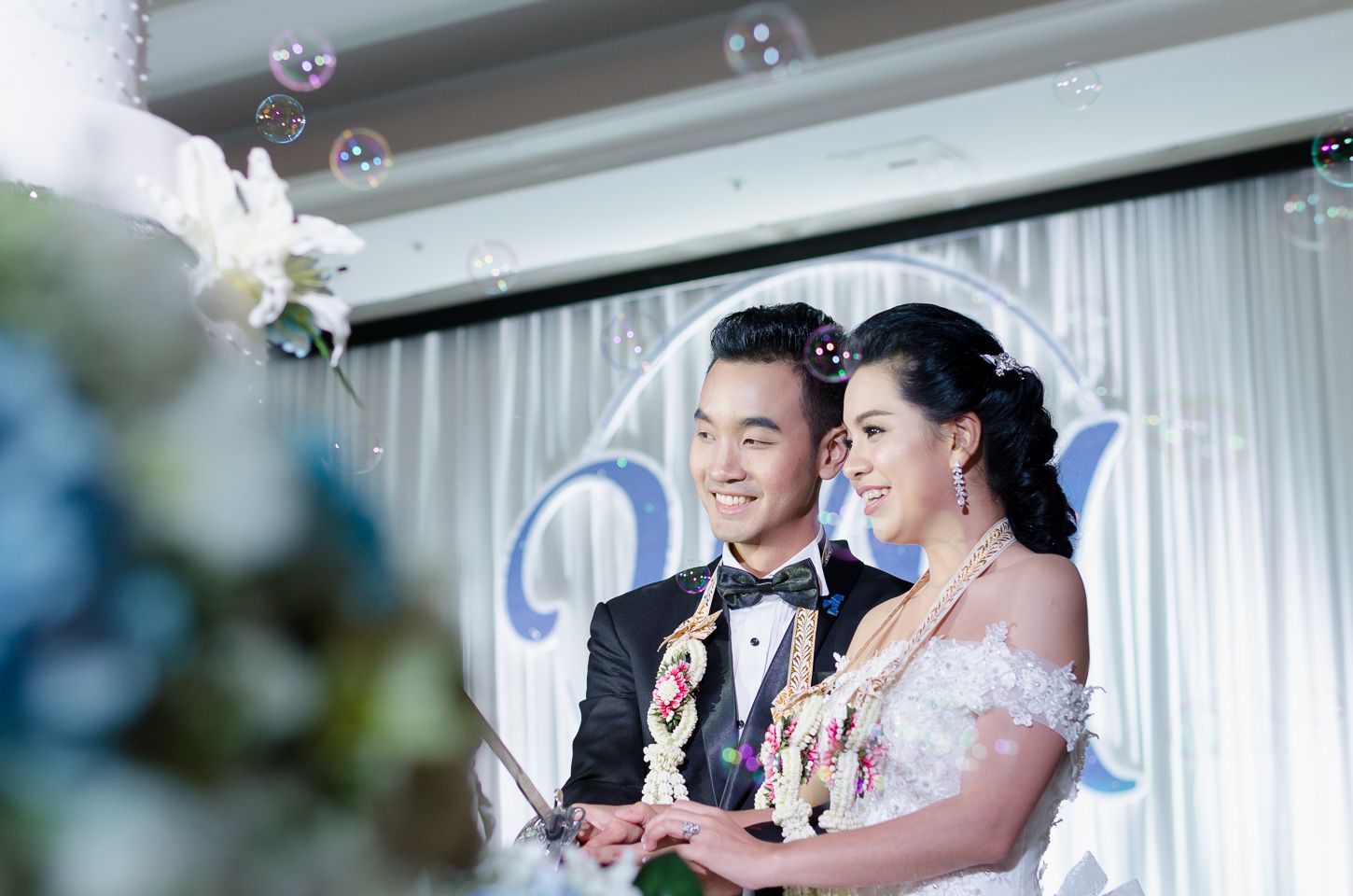 แต่งงานในห้องจัดเลี้ยงสวยดังอัญมณีเม็ดงาม ณ โรงแรม วินเซอร์ สวีทส์ สุขุมวิท 20