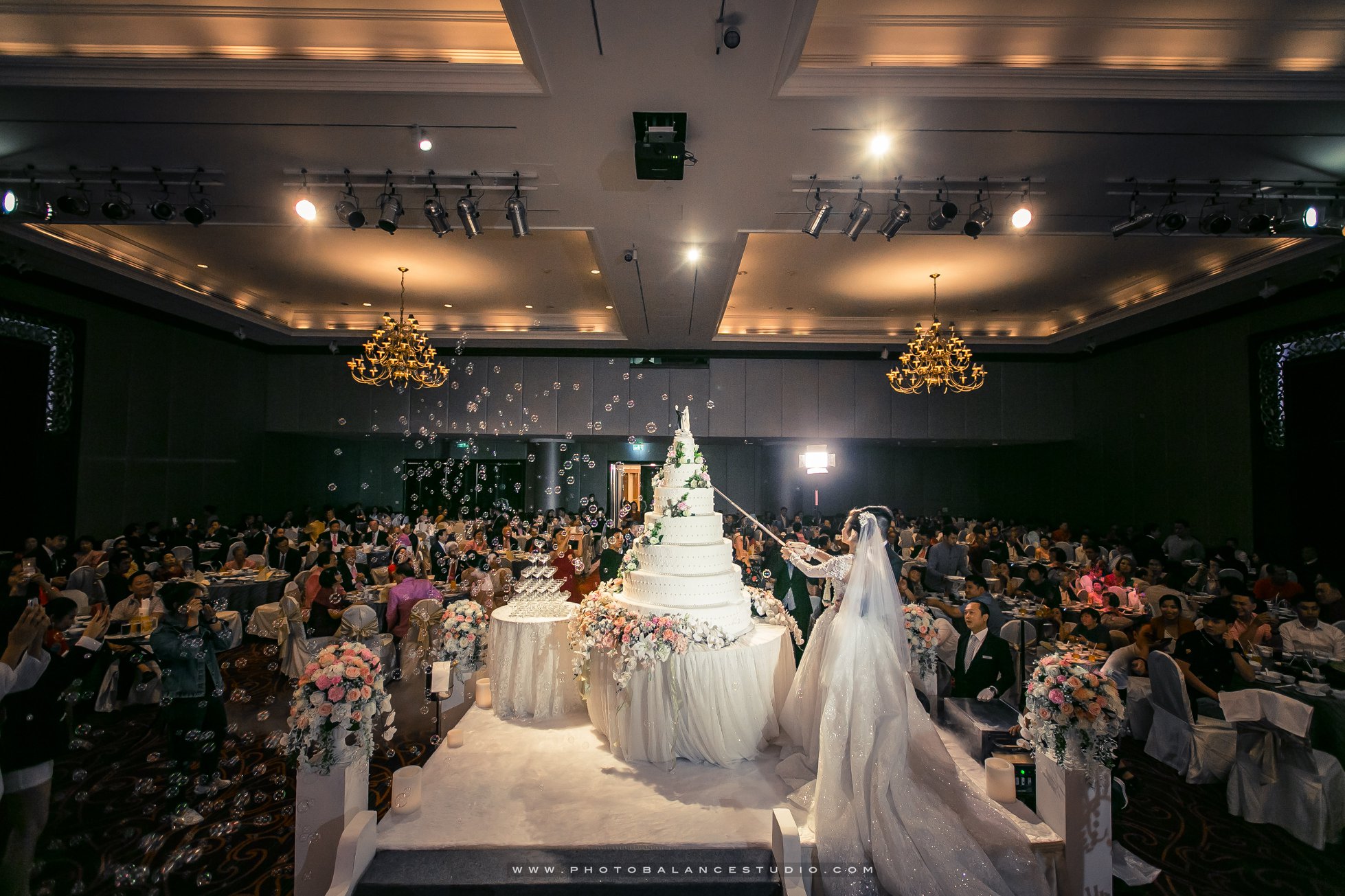 สถานที่แต่งงานใกล้รถไฟฟ้า สายสีเขียวอ่อน สายสุขุมวิท โรงแรมเซ็นจูรี่ พาร์ค กรุงเทพ