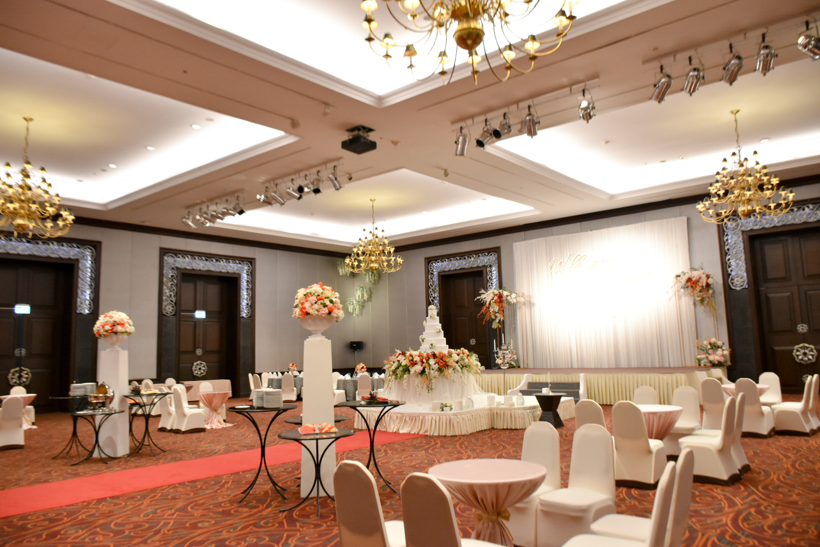 สถานที่แต่งงานใกล้รถไฟฟ้า สายสีเขียวอ่อน สายสุขุมวิท โรงแรมเซ็นจูรี่ พาร์ค กรุงเทพ