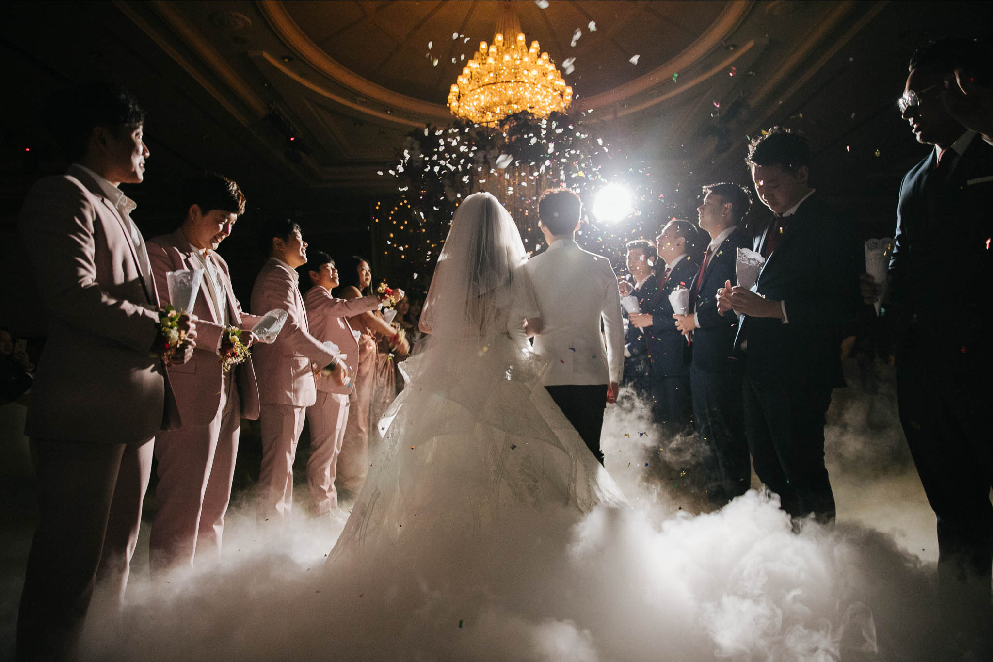 แต่งงานใกล้รถไฟฟ้า