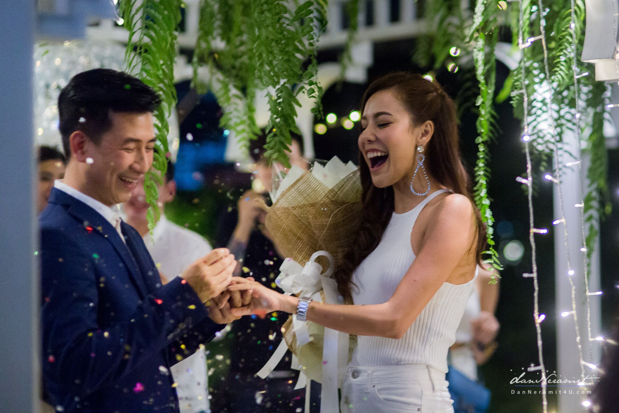 แก๊งช่อง 7 บุกเซอร์ไพร์ส เตย กัญญกร ช่วยแฟนหนุ่มขอแต่งงาน