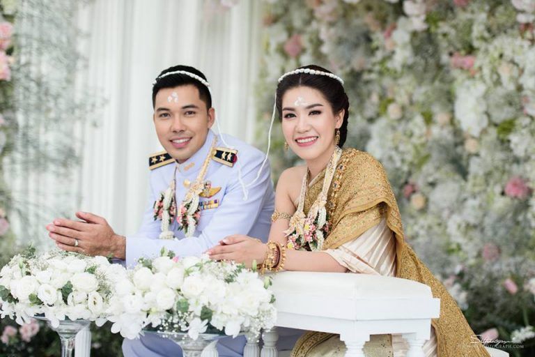 รีวิวงานแต่งงาน จาก Seasonray Wedding Planner สวยสะพรั่งหวานนี้ พี่เรย์จัดให้