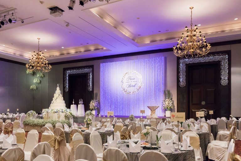 จัดงานแต่งงานในห้องบอลรูมสุดหรูใจกลางเมืองในราคาที่จับต้องได้ ณ โรงแรมเซ็นจูรี่ พาร์ค อนุสาวรีย์ชัยฯ