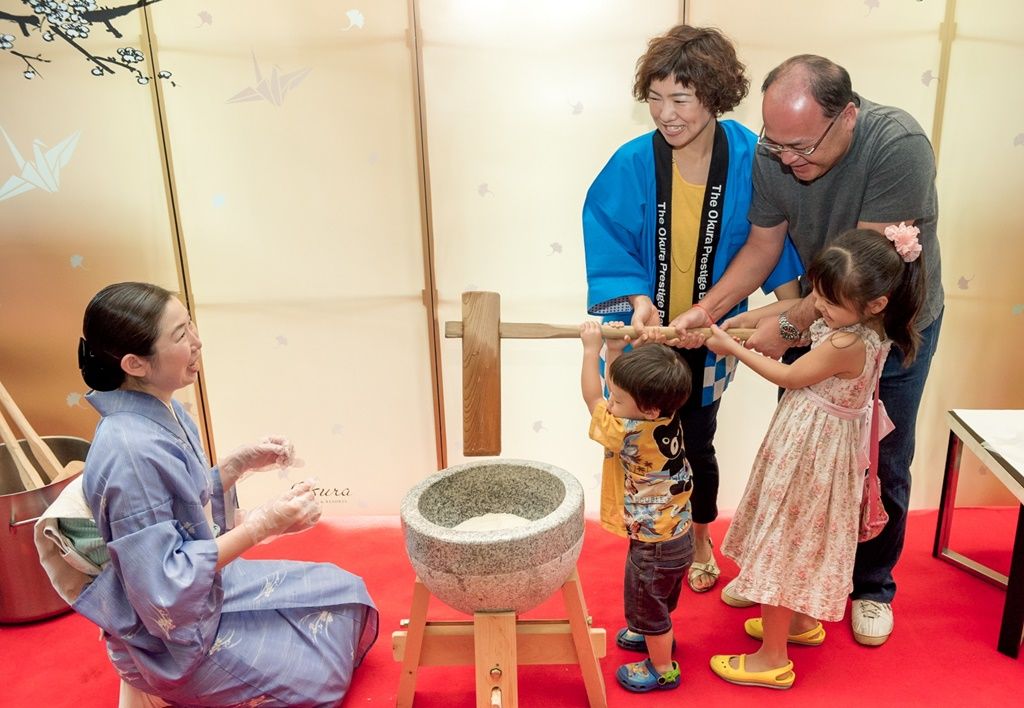 ร่วมเฉลิมฉลองเทศกาลปีใหม่ ณ โรงแรม ดิ โอกุระ เพรสทีจ กรุงเทพฯ