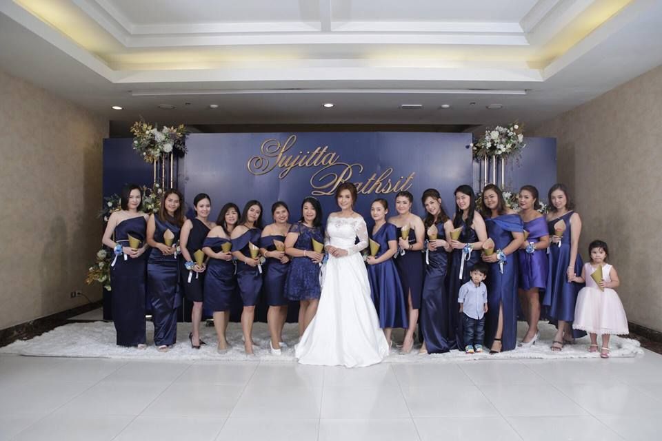 แต่งงานใกล้รถไฟฟ้า