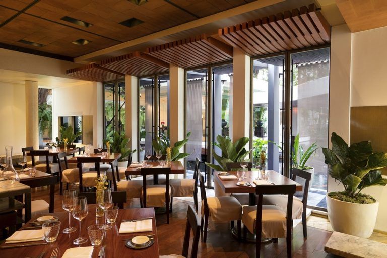 ห้องอาหารอิตาเลียนบิสก็อตติ แนะนำเมนูใหม่จากเชฟแอนเดรีย บูโซน   โรงแรมอนันตรา สยาม กรุงเทพ