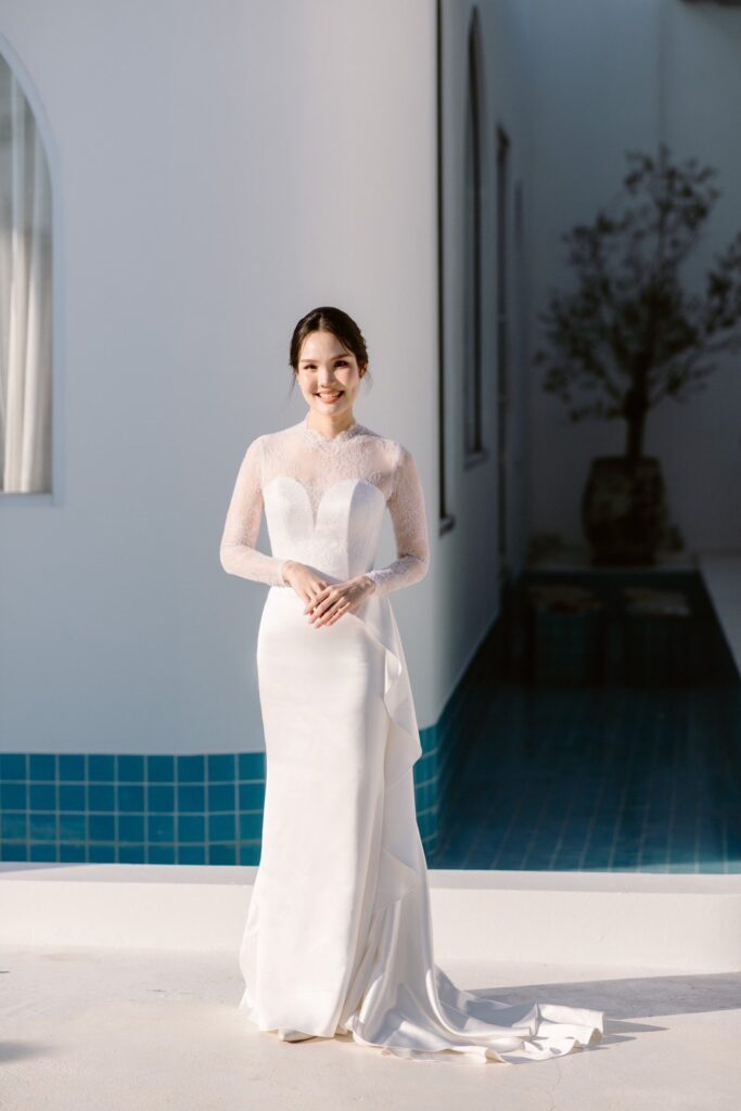 เพิ่มเสน่ห์ให้เจ้าสาวด้วยชุดงานแต่งริมทะเลทรงเชลธ์