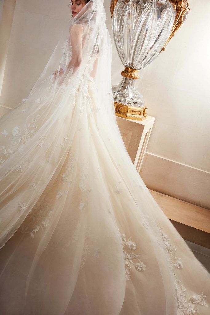 008 Elie Saab Vogue spring Bridal 2019 pr