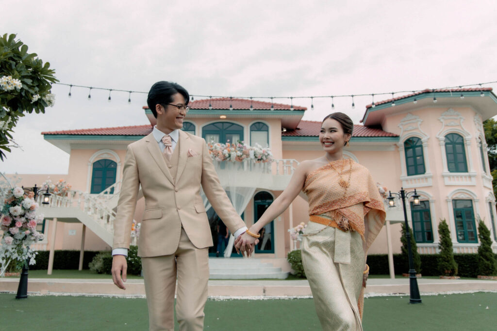 LE VIVA Boutique Colonial House มีแพ็กเกจแต่งงานค่อนข้างราคาดีเมื่อเทียบกับพื้นที่สวย ๆ ที่บ่าวสาวจะได้รับ