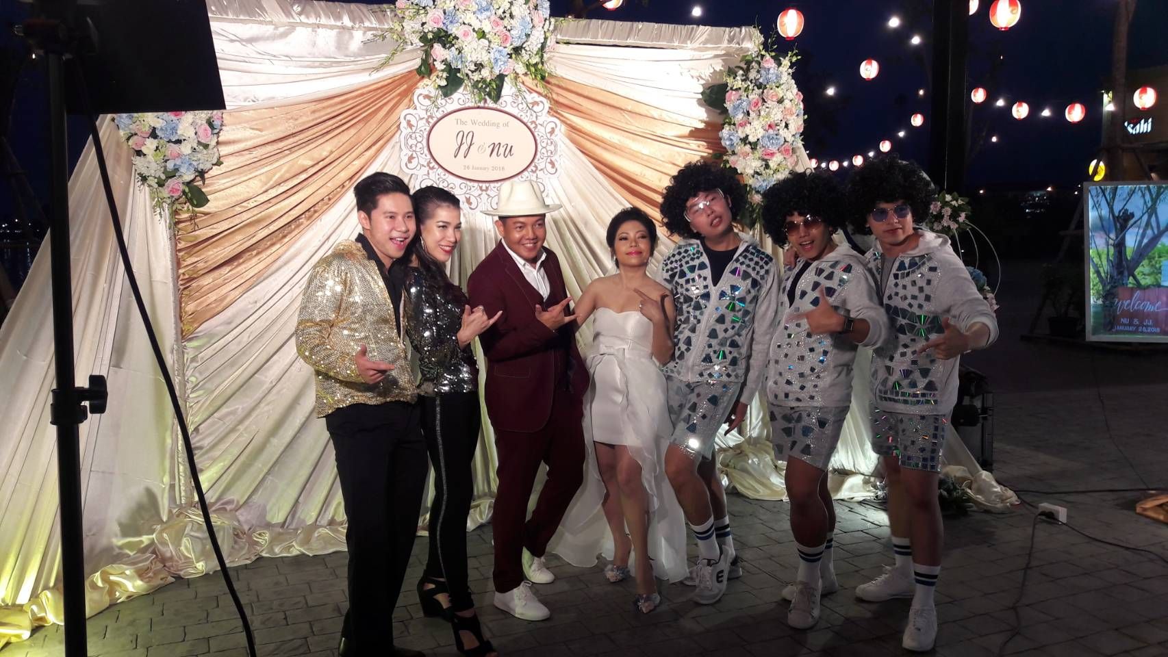 รีวิวแต่งงานกลางแจ้งริมทะเลสาบ ณ ร้านอาหาร Breeze Café @ IMPACT Lake Front