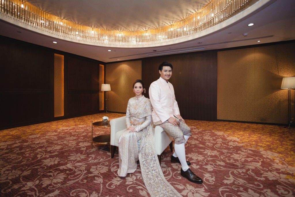รีวิวงานแต่งงานโรงแรม ณ โรงแรม รอยัล ออคิด เชอราตัน (Royal Orchid Sheraton Hotel & Towers) กับบรรยากาศเรียบหรูวิวแม่น้ำเจ้าพระยา มีการตกแต่งสไตล์ไทยร่วมสมัย