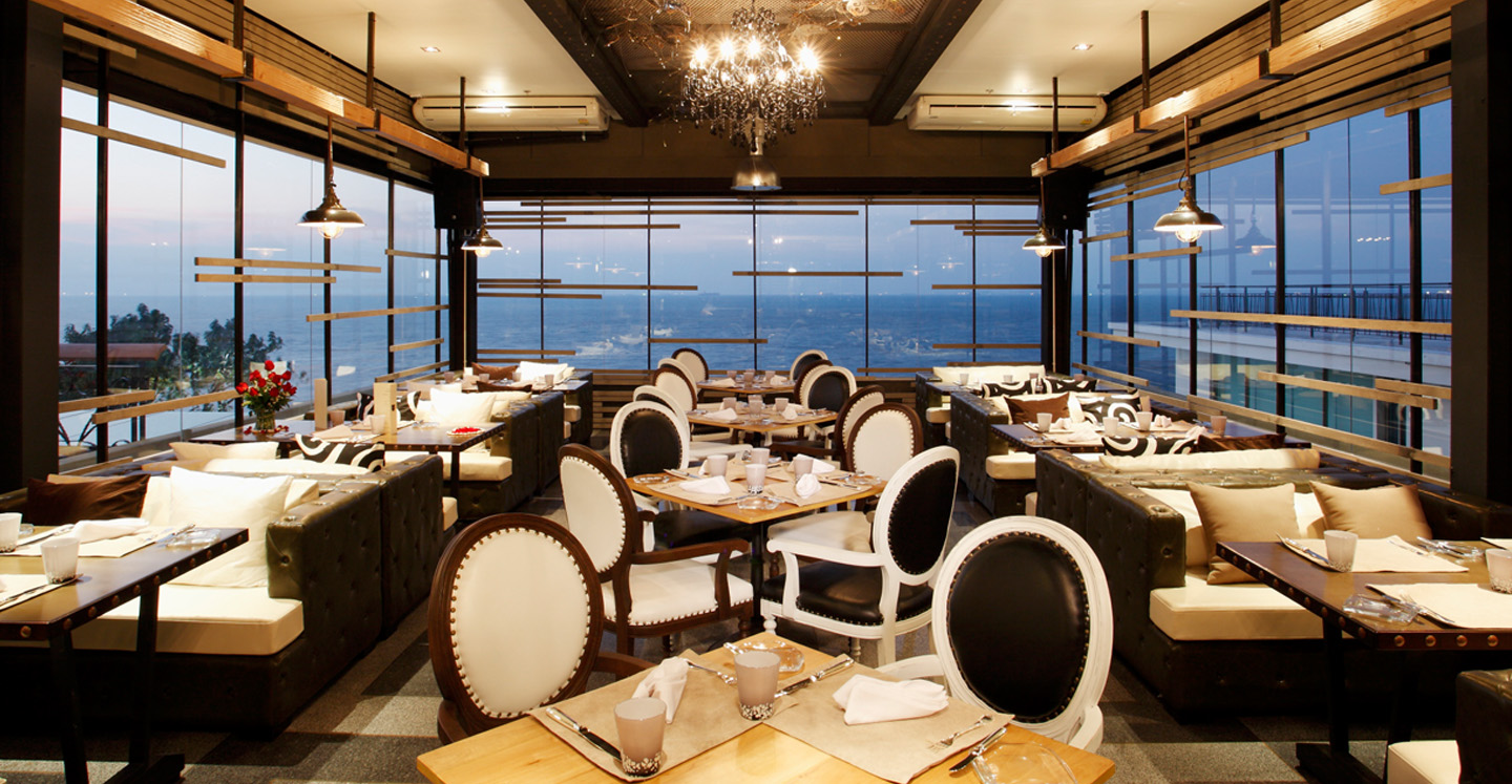 ห้องอาหาร แต่งงานริมทะเล ชลบุรี พัทยา โมดัส บีชฟรอนต์ รีสอร์ท