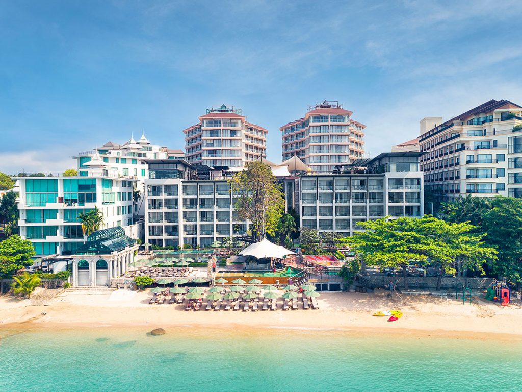 สถานที่จัดงานแต่งริมทะเล ชลบุรี พัทยา โมดัส บีชฟรอนต์ รีสอร์ท (Pattaya Modus Beachfront Resort)