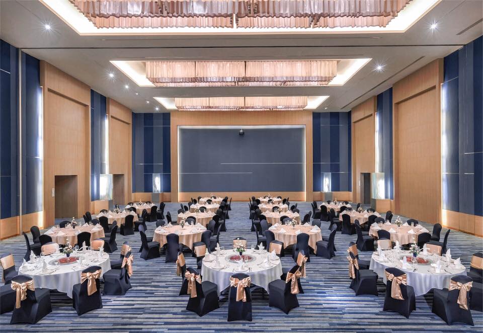 ห้องจัดเลี้ยง สถานที่จัดงานแต่งงาน ริมทะเล ฮอลิเดย์อินน์ พัทยา (Holiday Inn Pattaya)