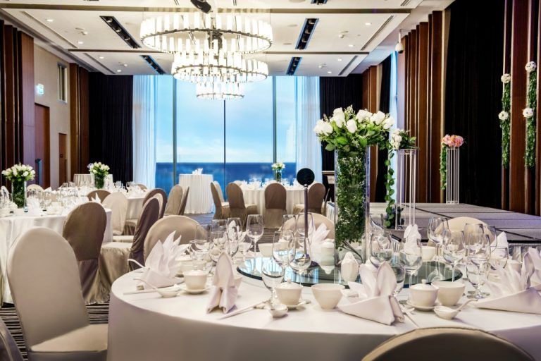 แนะนำสถานที่แต่งงาน จัดปาร์ตี้สุดชิลใจกลางกรุง ณ โรงแรมอัมรา กรุงเทพ ถนนสุรวงศ์