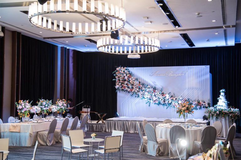 จัดงานแต่งงานในห้องบอลรูมสไตล์โมเดิร์นสุดเท่ พร้อม After Party แบบไพรเวทที่ Cabana ณ โรงแรมอัมรา กรุงเทพ ถนนสุรวงศ์