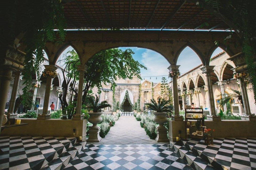 เบเนดิกต์ สตูดิโอ สถานที่แต่งงานสุดหรูหราอลังการใจกลางกรุงฯ