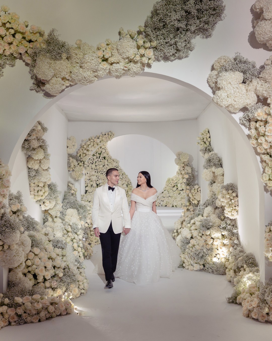 โรงแรม โฟร์ซีซั่นส์ กรุงเทพฯ บรรยากาศสุดแสนโรแมนติก ให้ทุกฤดูรักของคุณได้ถูกรังสรรค์ขึ้นบนห้องจัดเลี้ยงที่เพียบพร้อม