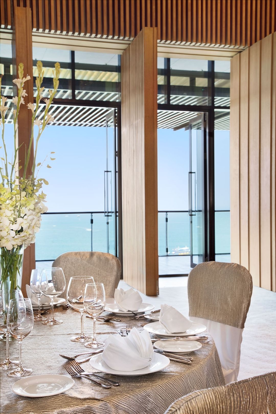 โรงแรมฮิลตัน พัทยา สถานที่จัดงานแต่งงาน ชลบุรี กว้างขวาง สะดวกสบาย