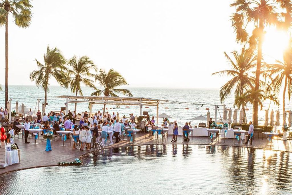 สถานที่จัดงานแต่งงาน ชลบุรี ณ พูลแมน พัทยา โฮเทล จี