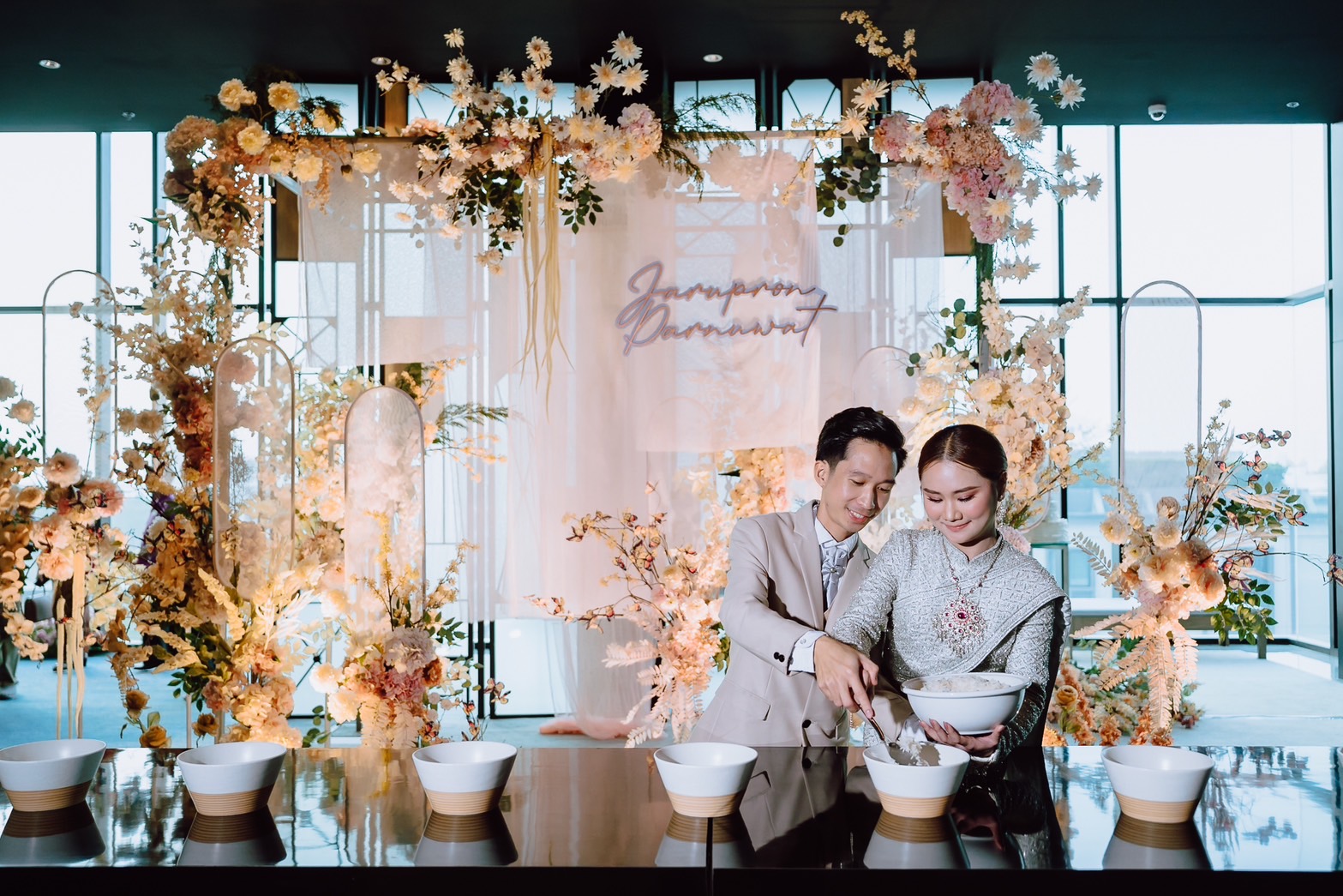 โรงแรม ฮอลิเดย์ อินน์ แอนด์ สวีท ศรีราชา แหลมฉบัง สถานที่แต่งงาน ชลบุรี