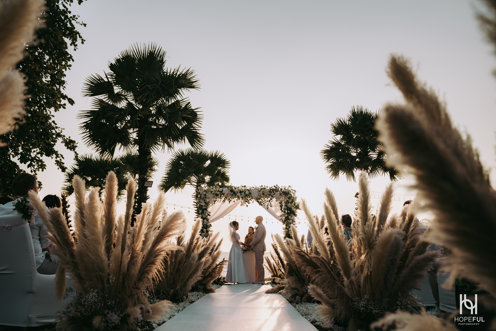 โรงแรมหรูสไตล์สวิส สถานที่แต่งงาน ชลบุรี