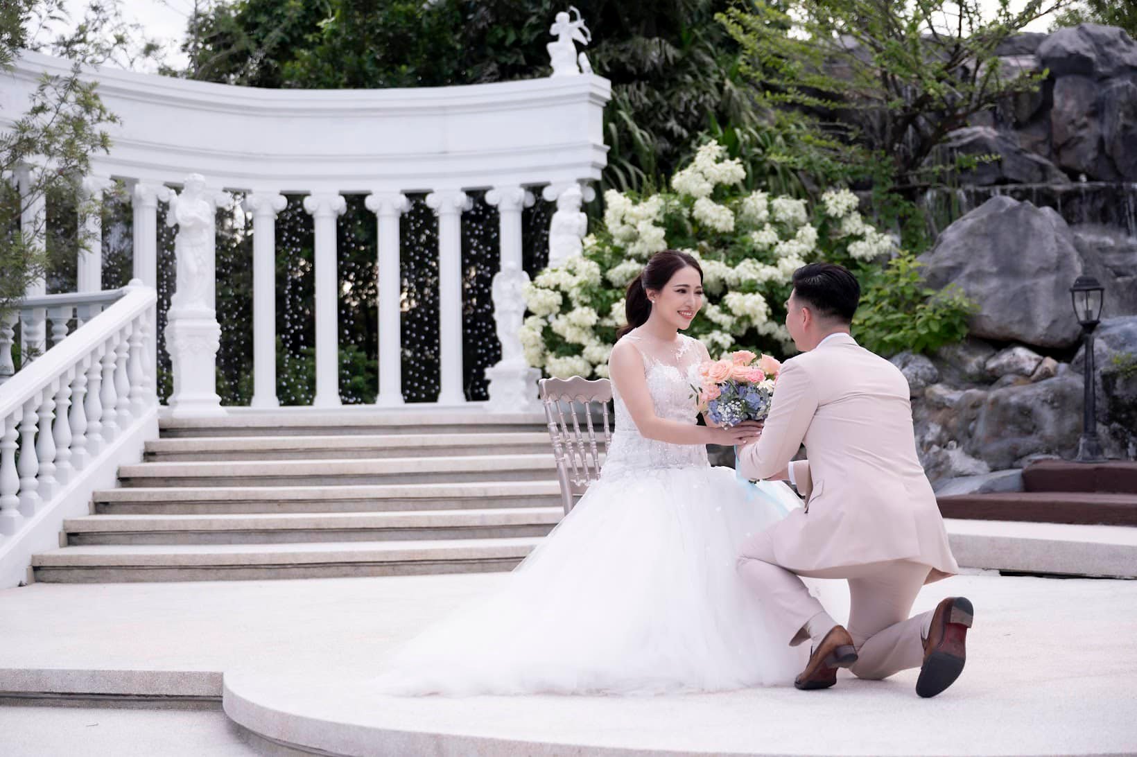 โพธาลัย เลเชอร์ ปาร์ค ใช้เป็นสถานที่ถ่าย Pre-Wedding และจัดงานแต่งงานได้อย่างลงตัว