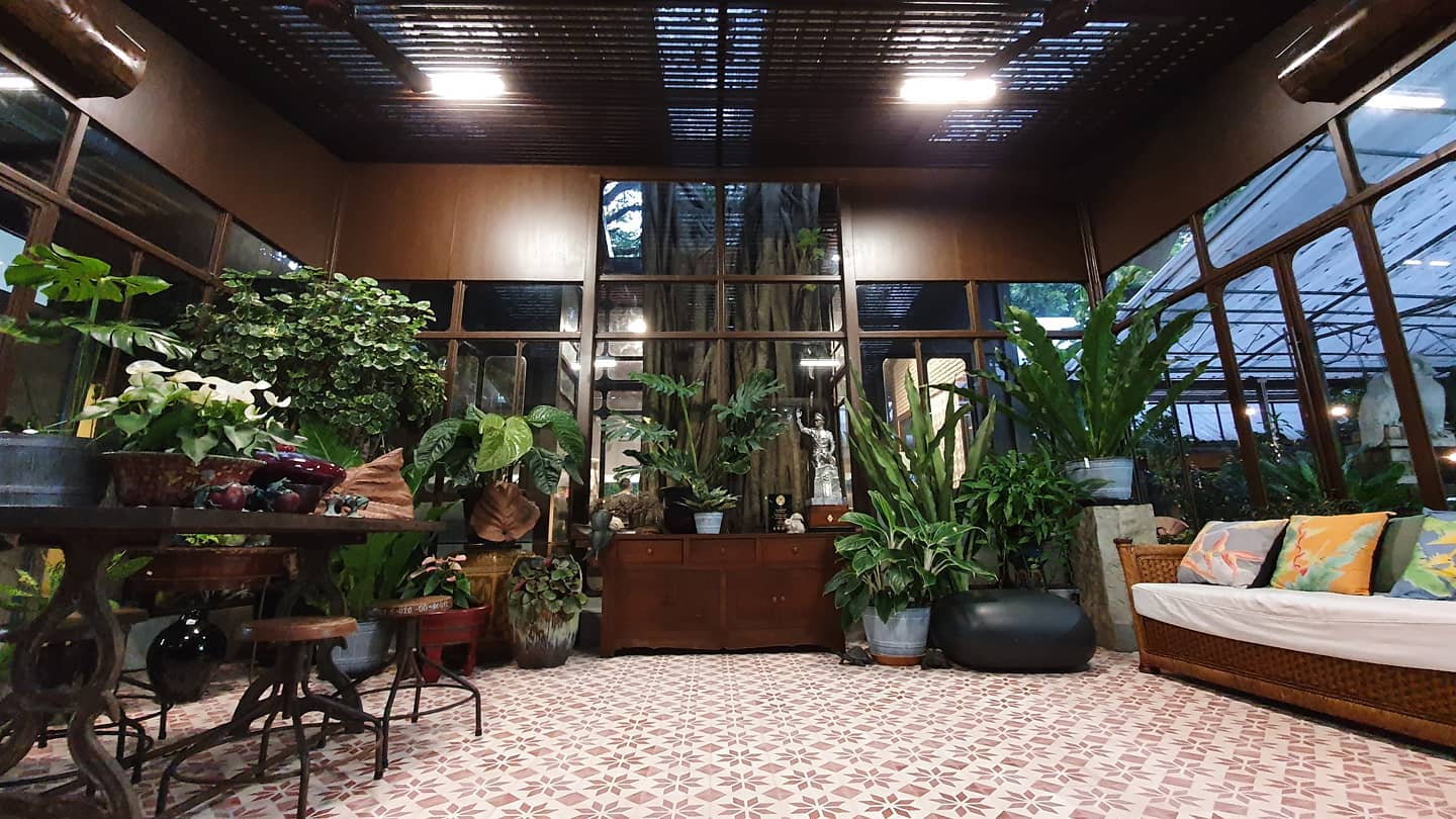 บ้านก้ามปู มีพื้นที่จัดเลี้ยงแบ่งออกเป็น 3 ส่วน รองรับแขกได้100-200 ท่าน