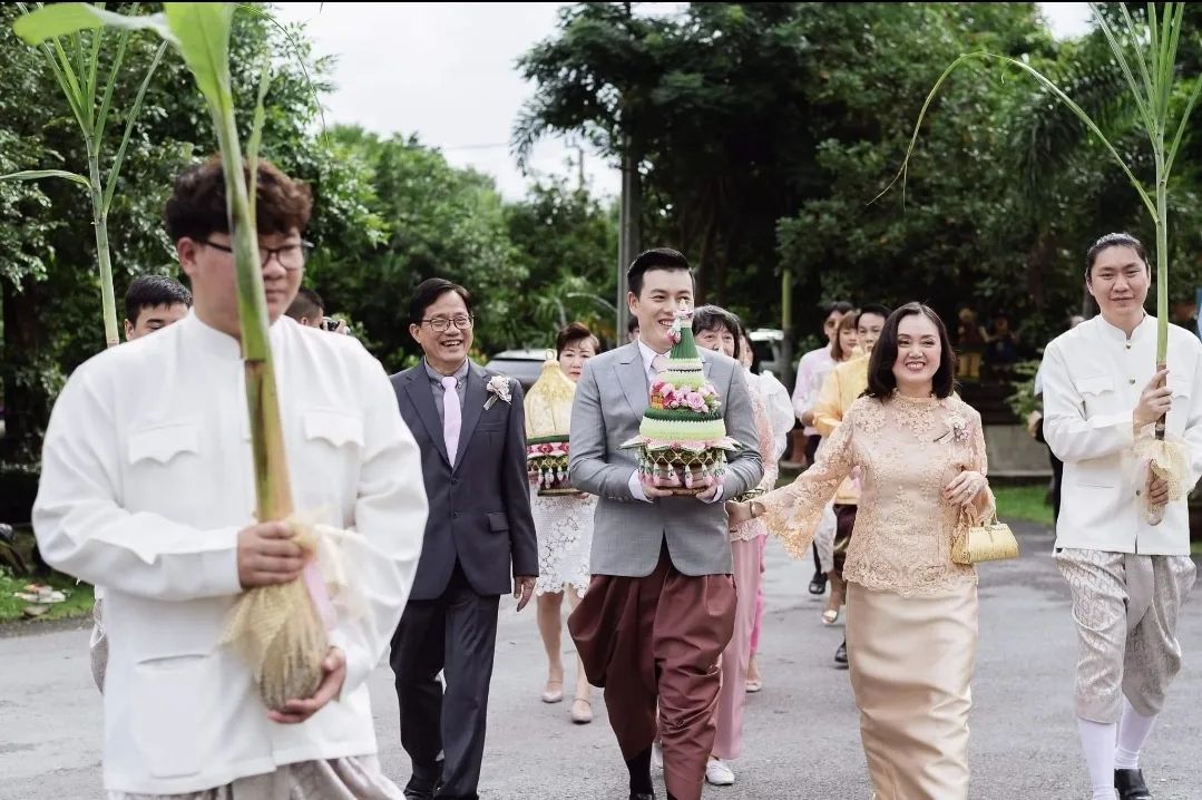 เรือนอ้นสุวรรณ เรือนไทยแบบหมู่ที่ยังคงรักษาความย้อนยุคและกลิ่นอายไทย ๆ ไว้ได้อย่างลงตัว