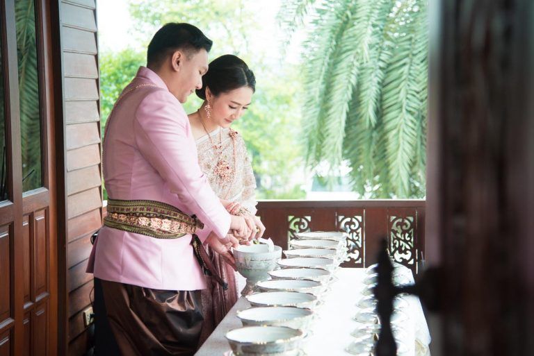 จัดงานแต่งสุดคุ้มค่า ครบครัน ณ เรือนไทยวิจิตรา ย่าน เลียบด่วนรามอินทรา