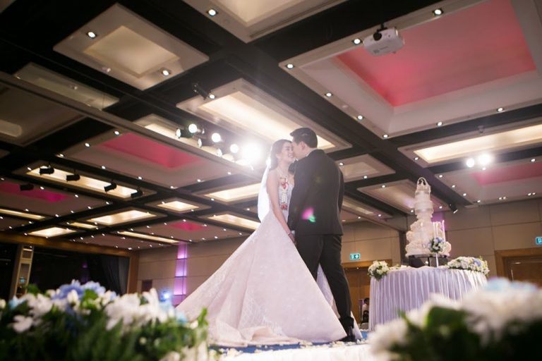 รีวิวงานแต่งงานแสนพิเศษ ที่ไม่ได้มีแค่ความโรแมนติก ณ โรงแรม รอยัล ออคิด เชอราตัน (Royal Orchid Sheraton Hotel and Towers)