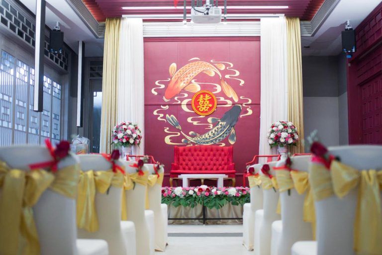 จัดงานแต่งงานแบบอบอุ่นเป็นส่วนตัวในห้องจัดเลี้ยงสไตล์จีนร่วมสมัย ณ โรงแรมไพร์ม โฮเทล เซ็นทรัล สเตชั่น กรุงเทพฯ