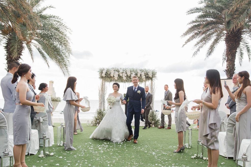 สัมผัสกลิ่นอายของความรัก เคล้าคลอเสียงคลื่นกับรีวิวแต่งงานริมทะเลสุดหวาน ณ มาราเกซ หัวหิน รีสอร์ท & สปา (Marrakesh Hua Hin Resort & Spa)