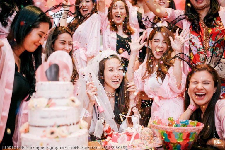 Hen night party ปาร์ตี้สละโสดสุดเซอร์ไพรส์ ของ สาวพลอย  แฟนหนุ่มกันต์ กันตถาวร