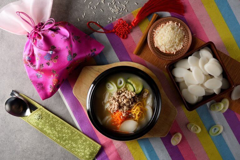 ซุปมงคลต้อนรับปีใหม่ ต้อนรับปี 2019  เมนูเกาหลีสุดพิเศษที่ห้องอาหารคองจู