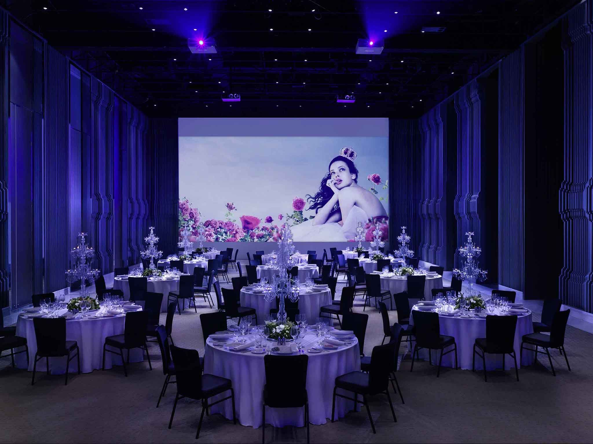 แนะนำแพ็คเกจจัดงานแต่งงานโรงแรม โซ โซฟิเทล เเบงคอก ( SO Sofitel Bangkok ) ย่านลุมพินี-สีลม